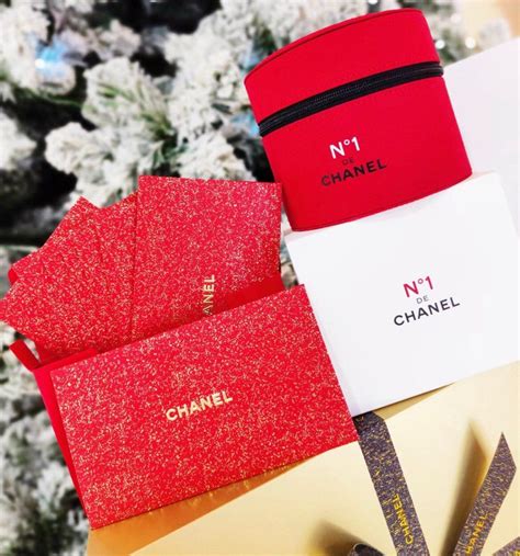 chanel red packet 2019|More.